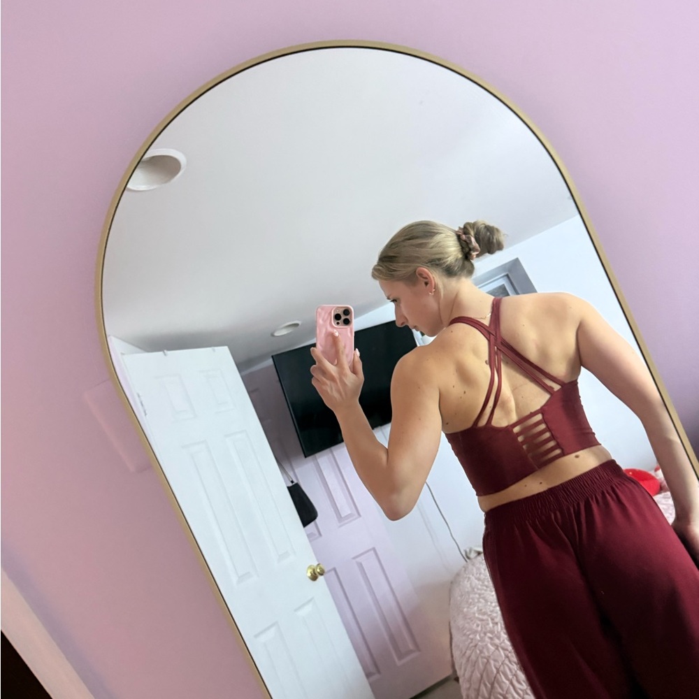 Red Gym Top - Picture 4 of 6